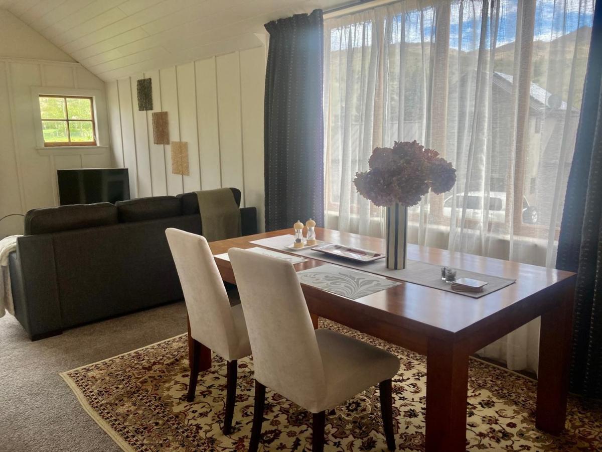 Three Thirty B & B Queenstown Bagian luar foto