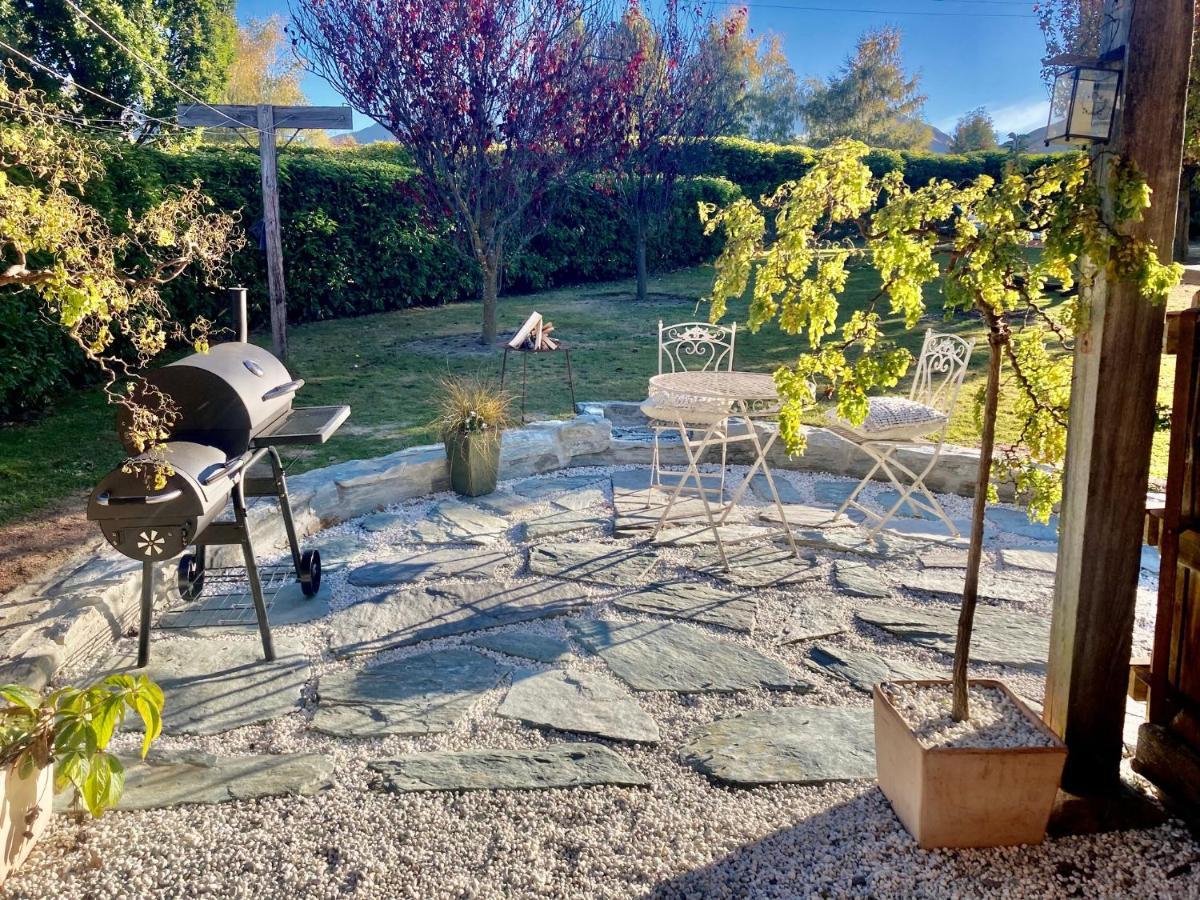 Three Thirty B & B Queenstown Bagian luar foto